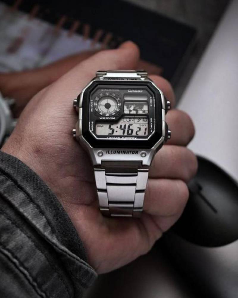 Casio AE 1200 illuminator