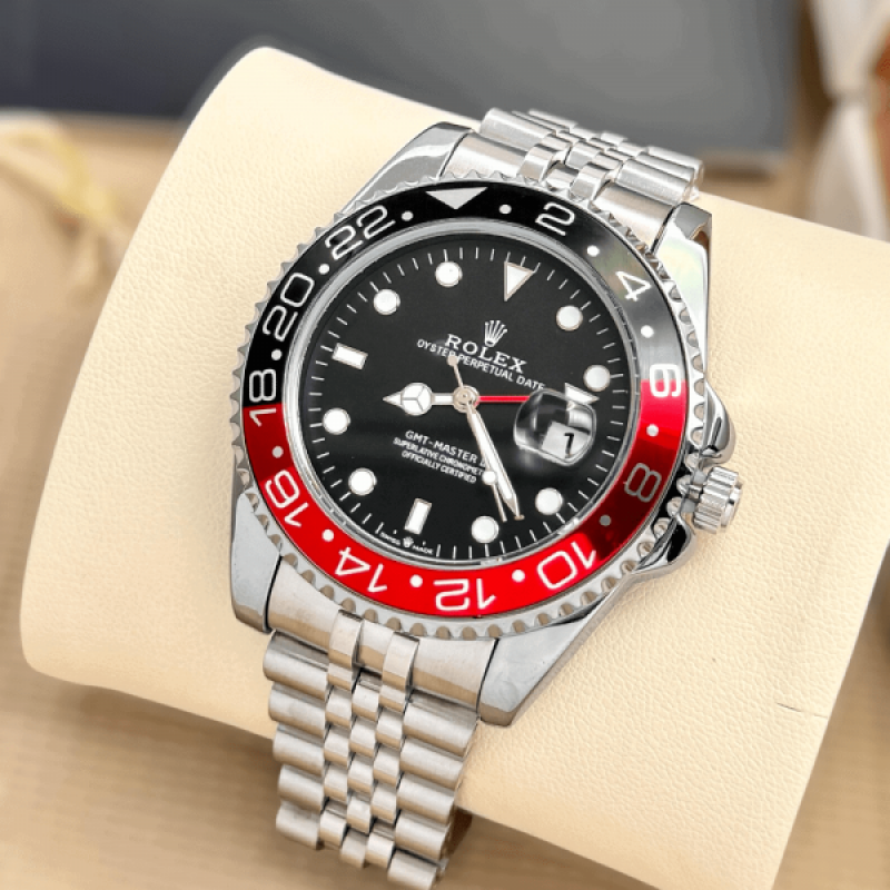 Role_x oyster prepetual GMT MASTER II black red