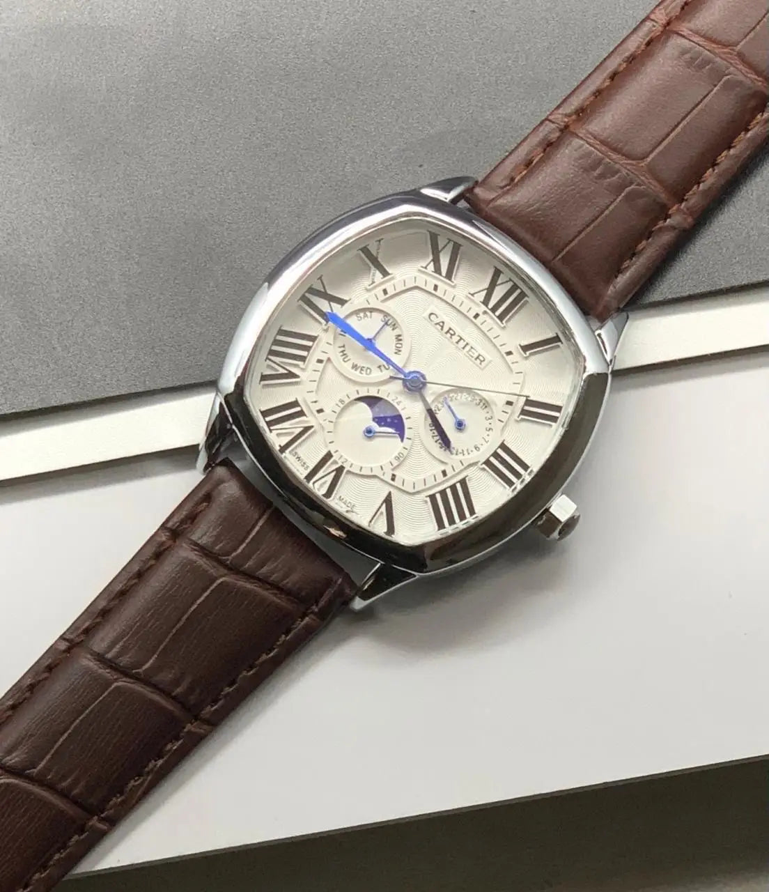 Cartier sunmoon