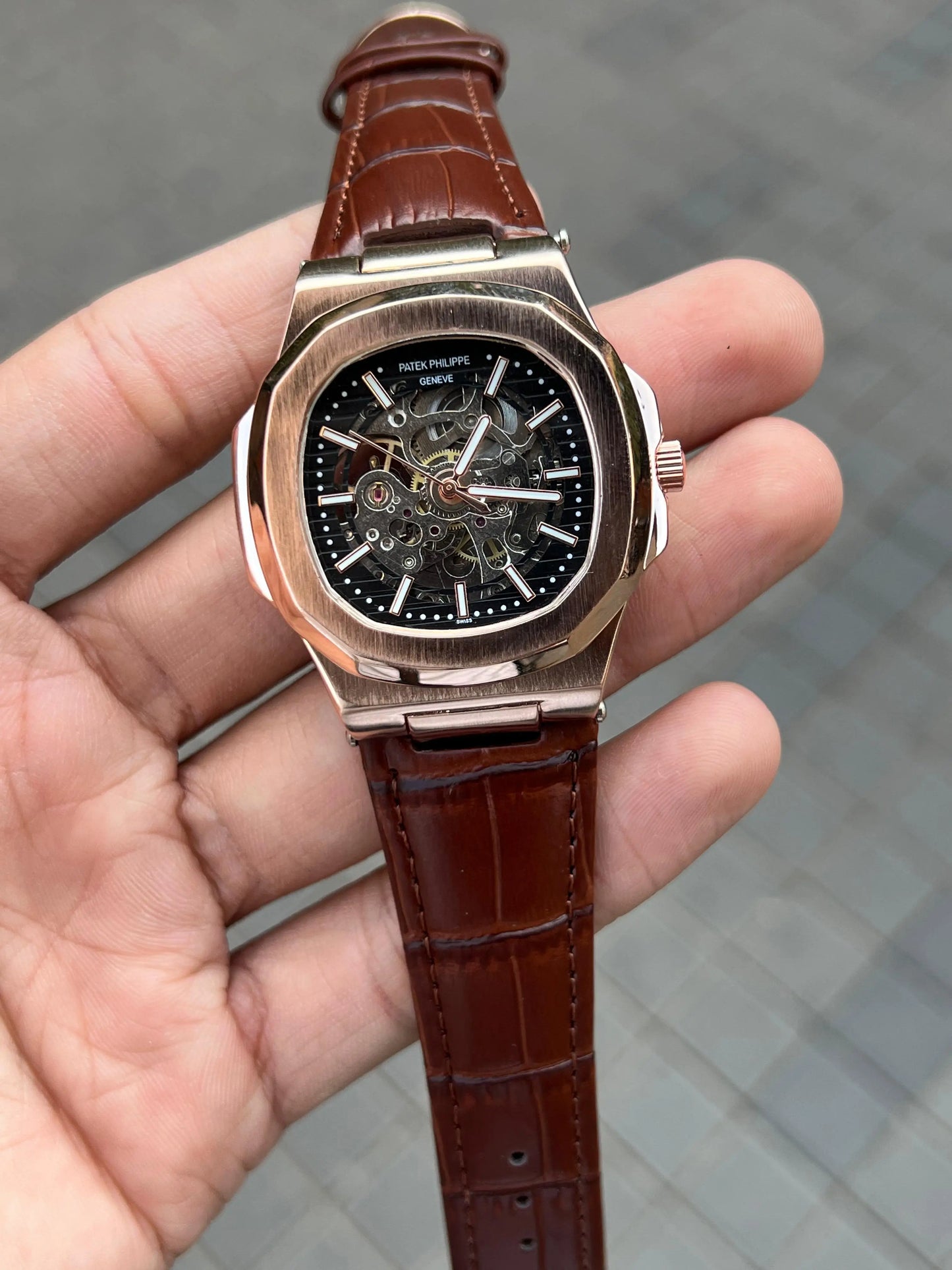 Pate k Phillipe Nautilus Leather Automatic ✓