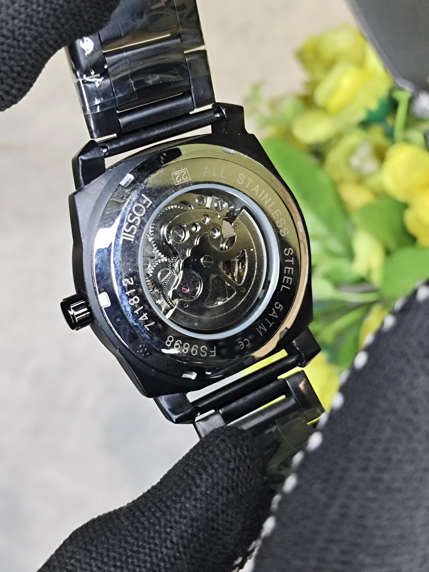 fossil premium quality full blac