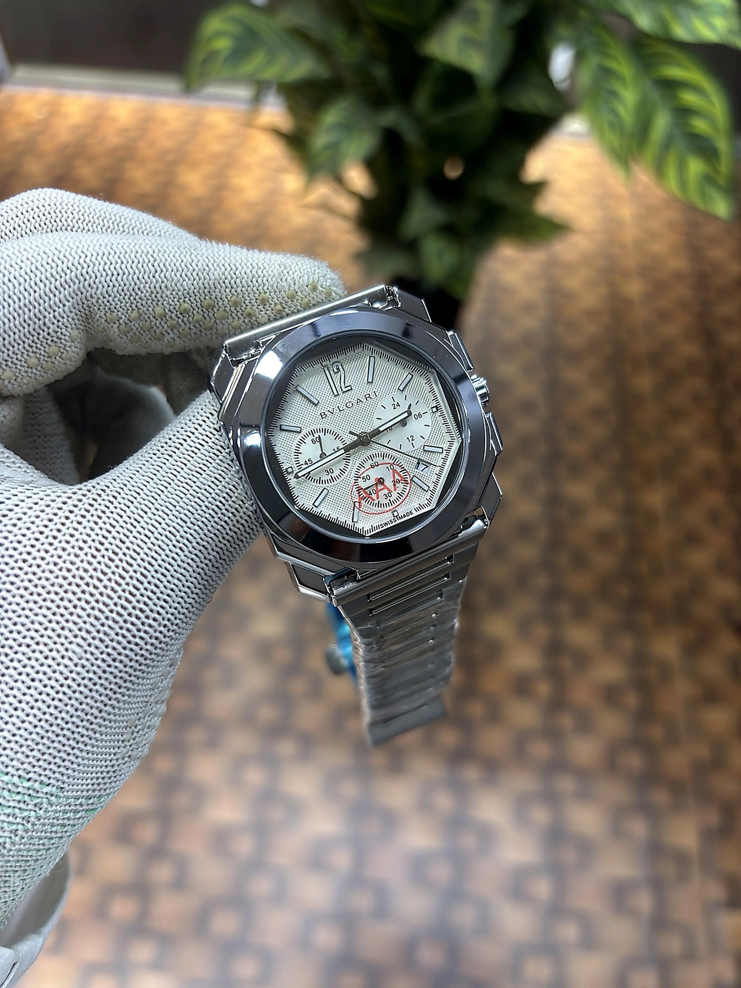 Bvlgari Octo Finissimo chronograph silver-white