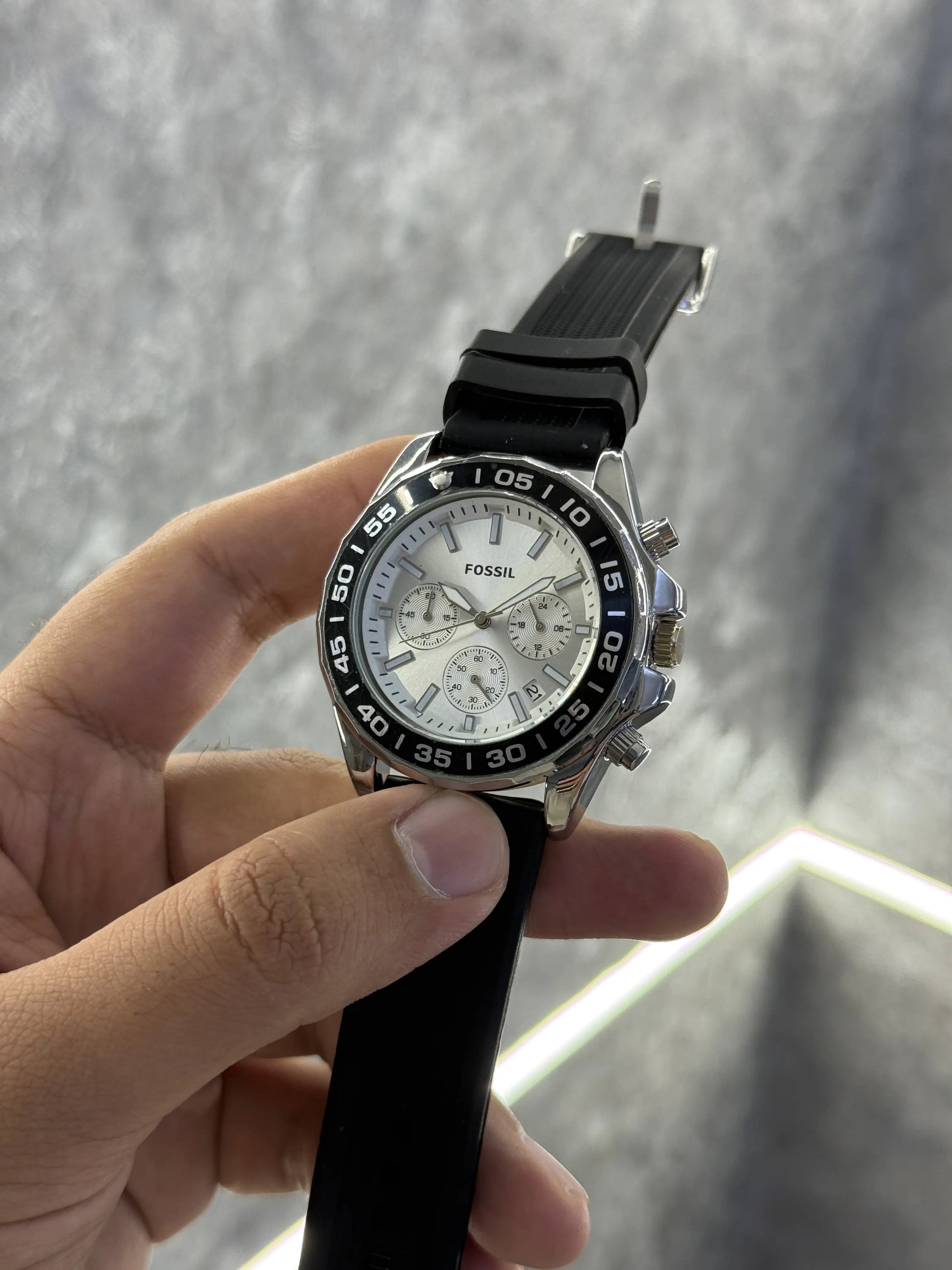 Fossil bannonRotating bezelAll Chronograph working Silicon strap 051