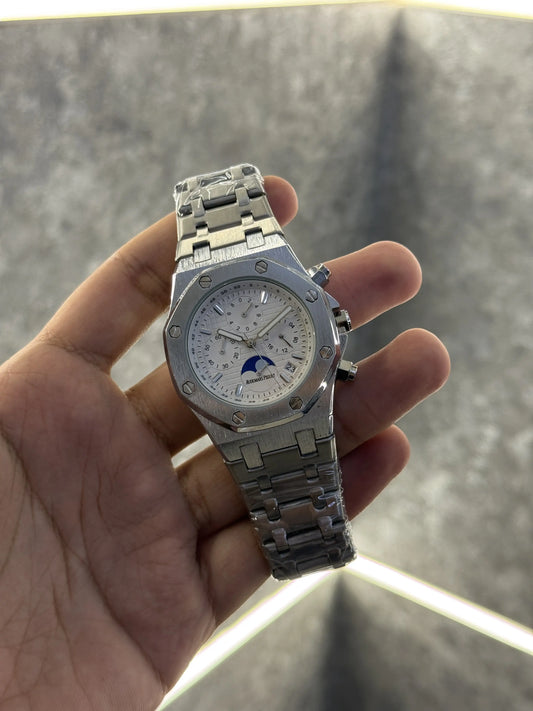 Audemars Piguet Royal Oak Silver White Chronograph Working 047