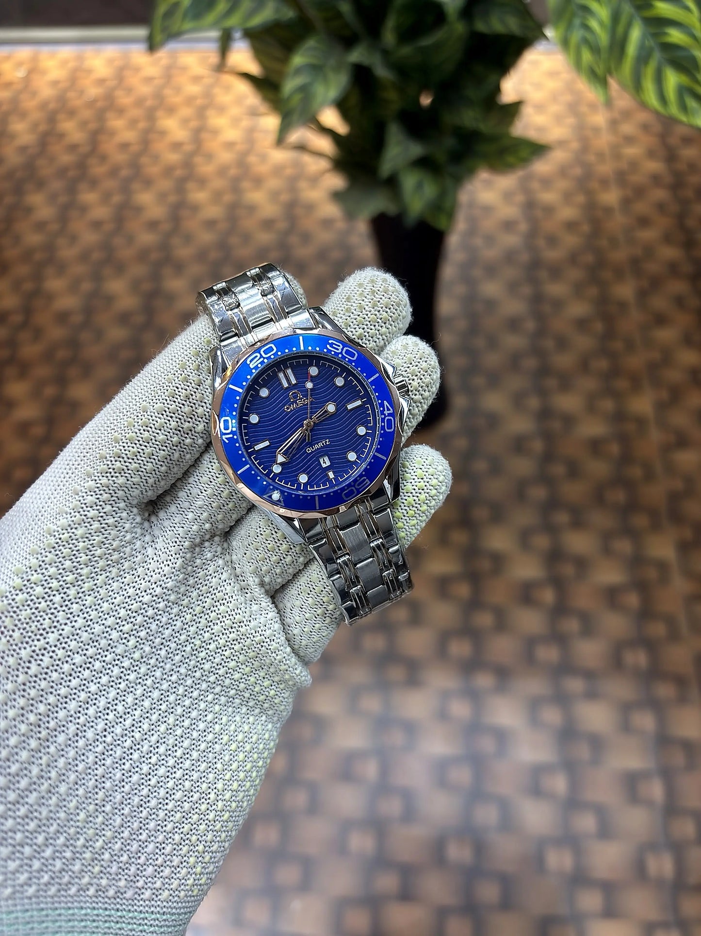 OMEGA SEAMASTER DIVER 300M 2 tone blue dial