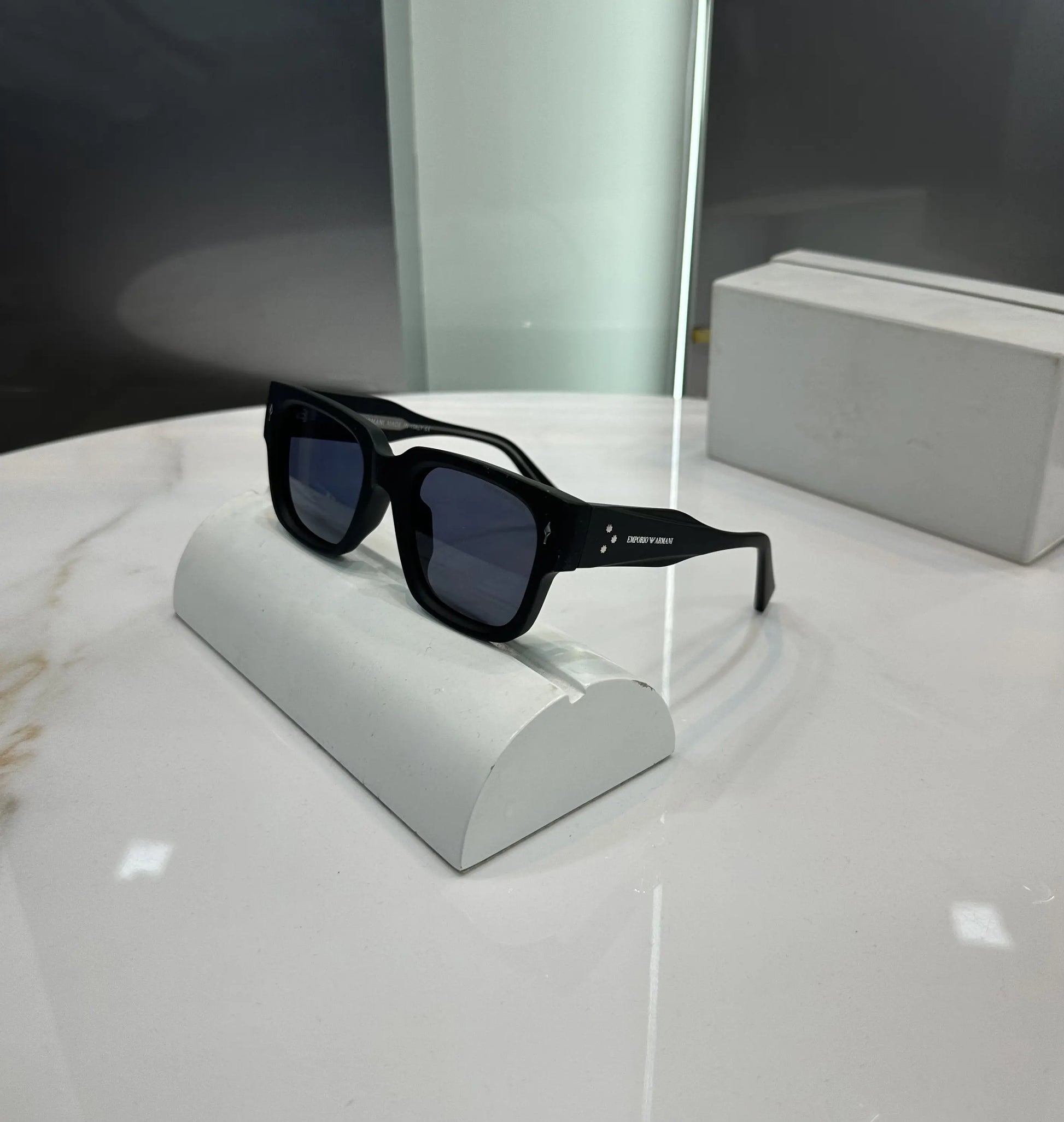 Emporio Arman i All Black Matt Premium Shades 6618