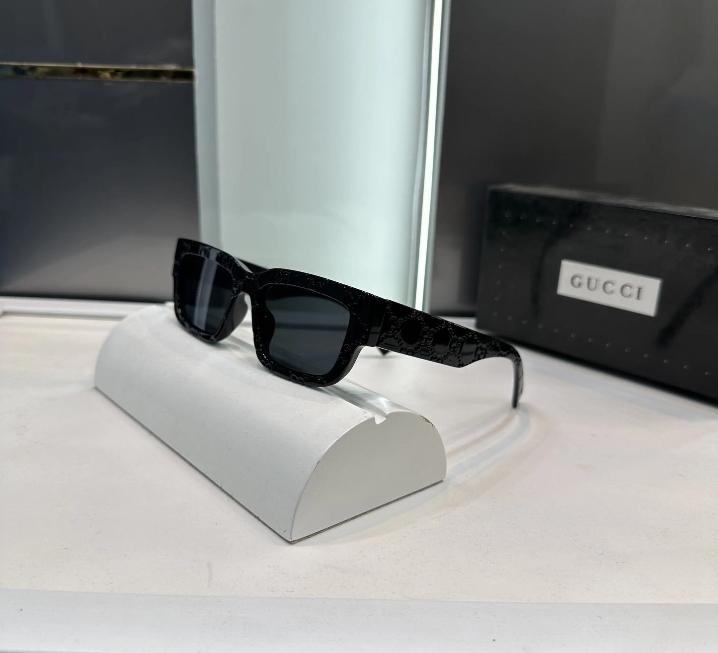Gucc i Monogram All Black Premium Shades 2937