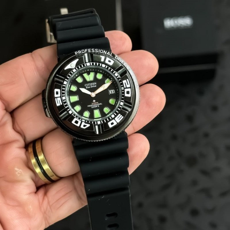 Citizen Pro Master Full Black