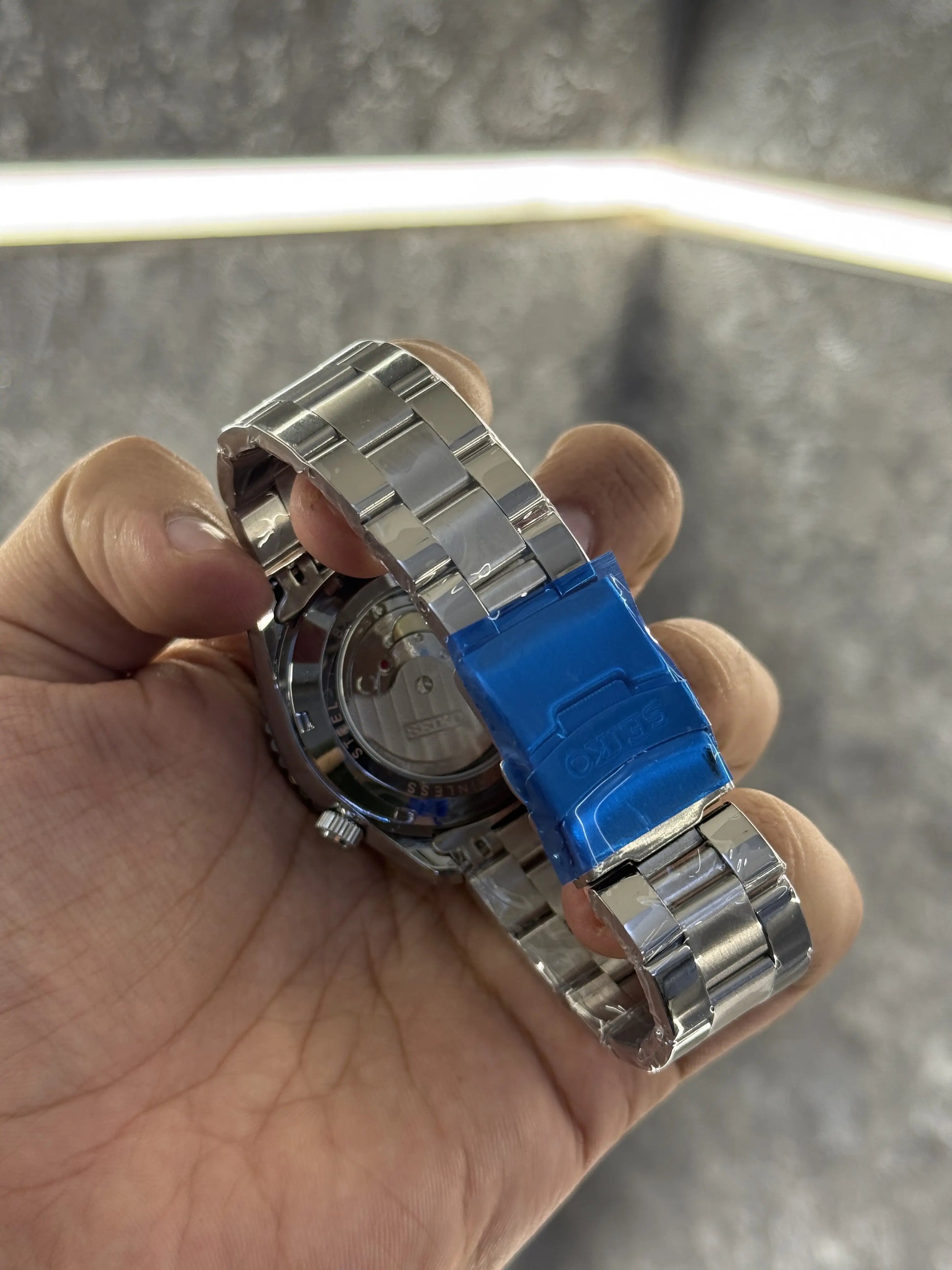 Seiko Prospex GMT Dark Depths 069
