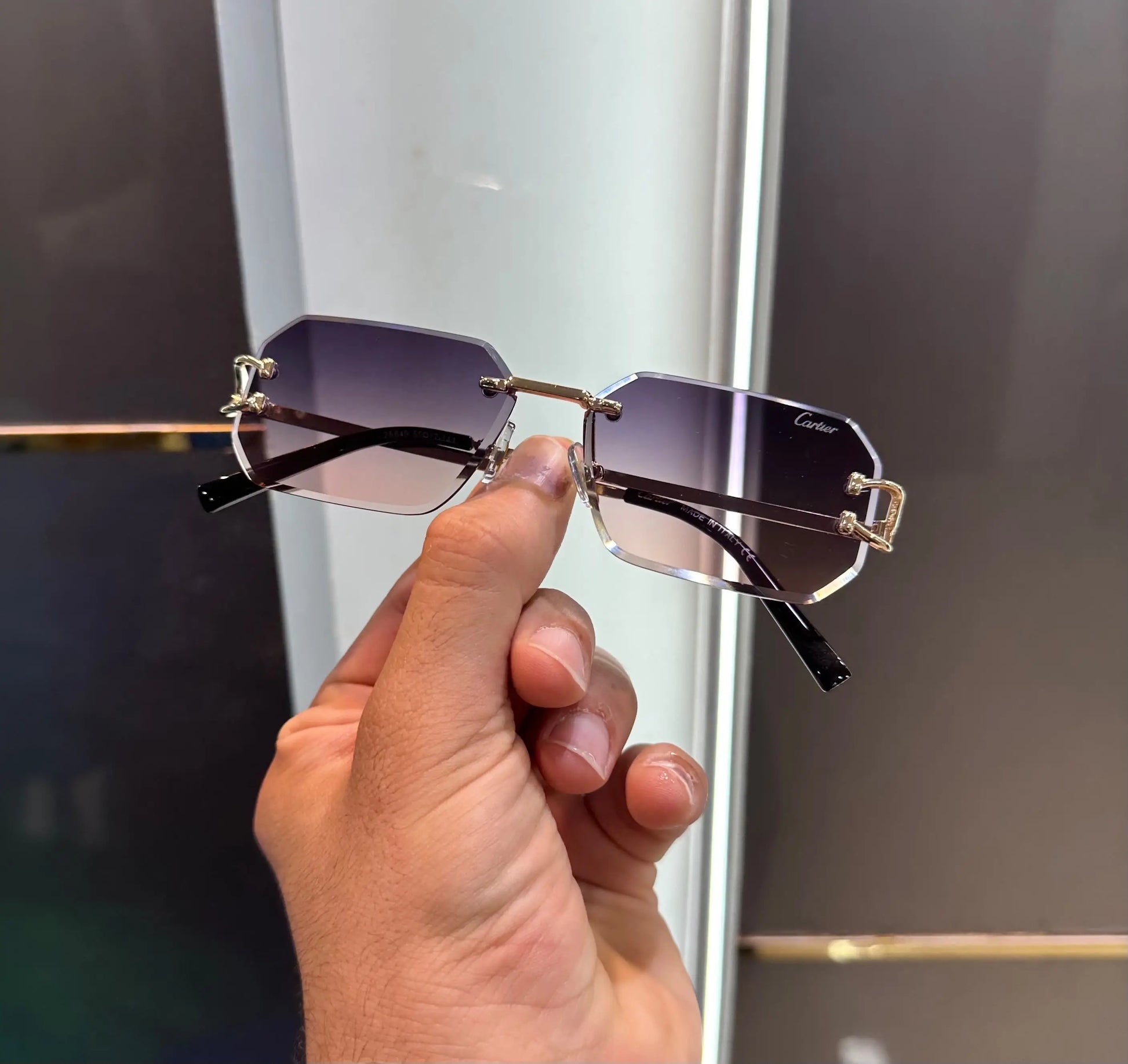 Cartie r Gold Multi Premium Shades 2649