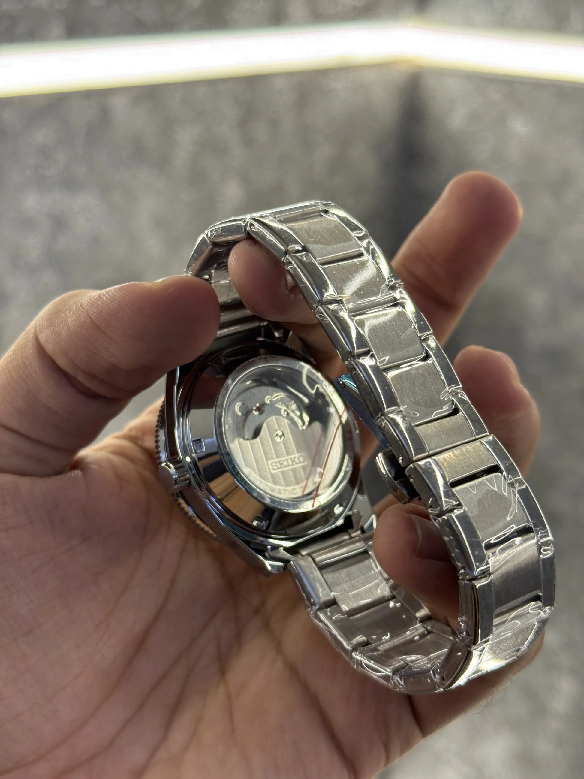 Seiko prospex Back open Pepsi dial 072