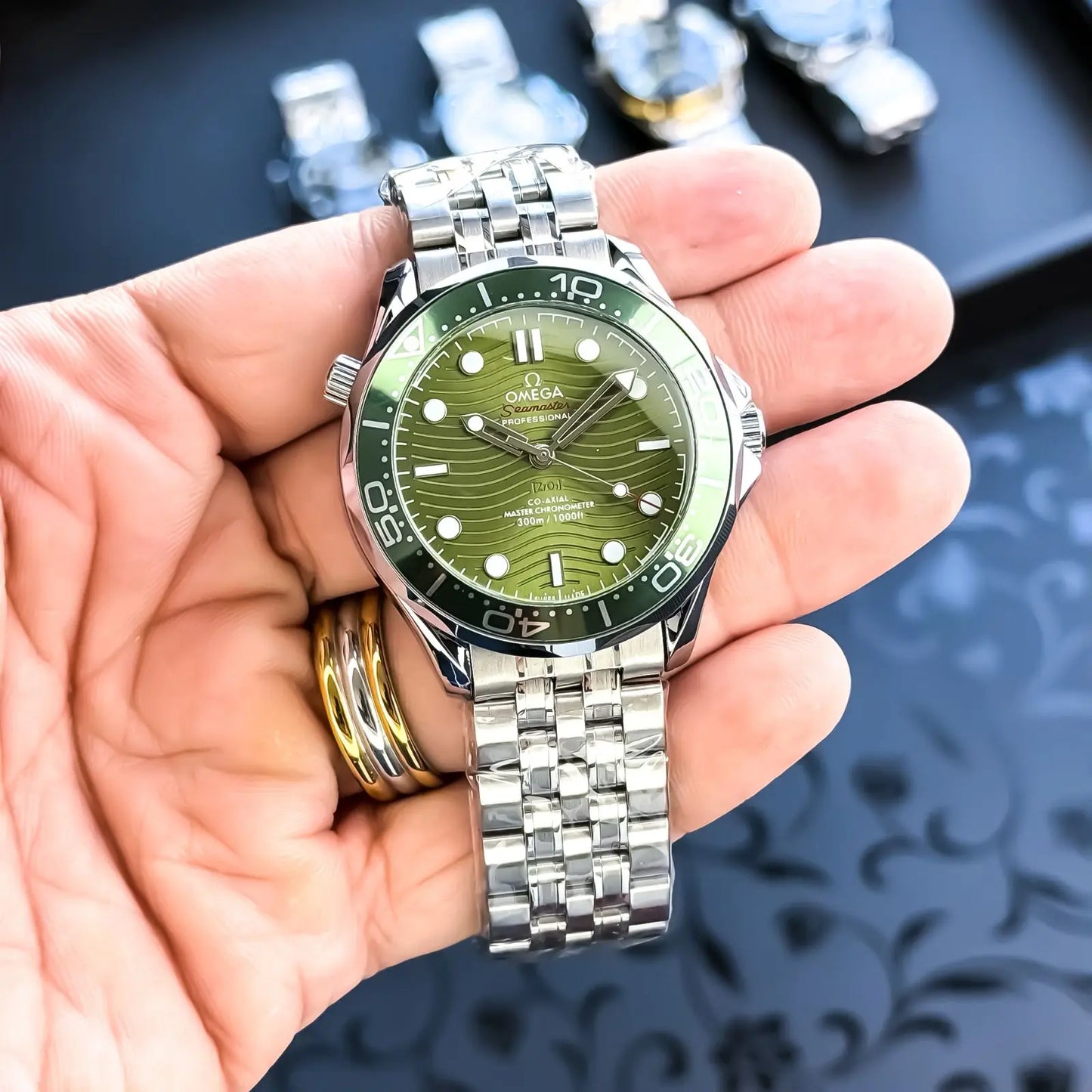 Omega_Auto_Silver_Green