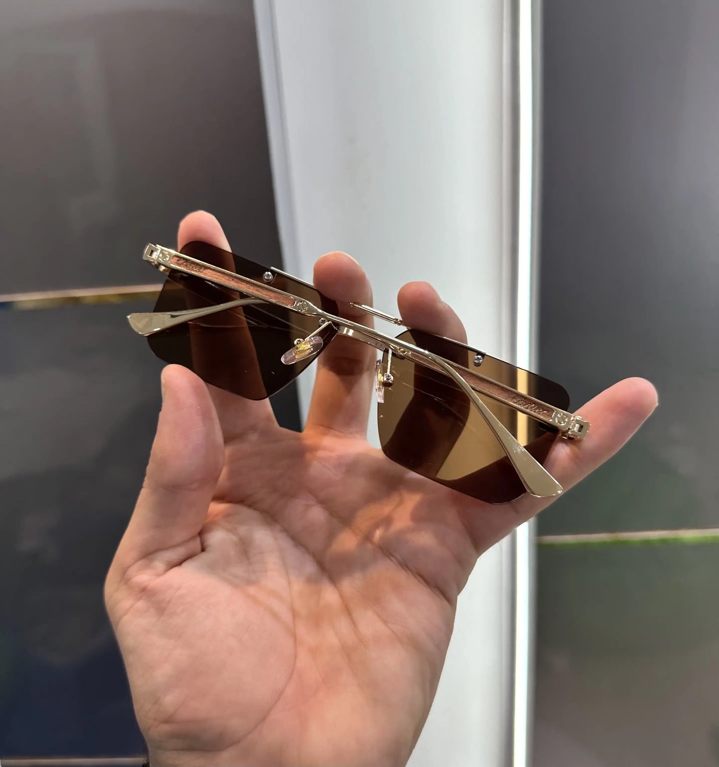 Cartie r Gold Brown Premium Shades 3147