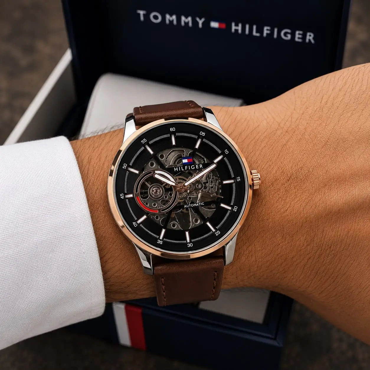 TOMMY_AUTO_LEATHER