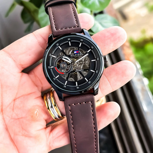 TOMMY_AUTO_LEATHER
