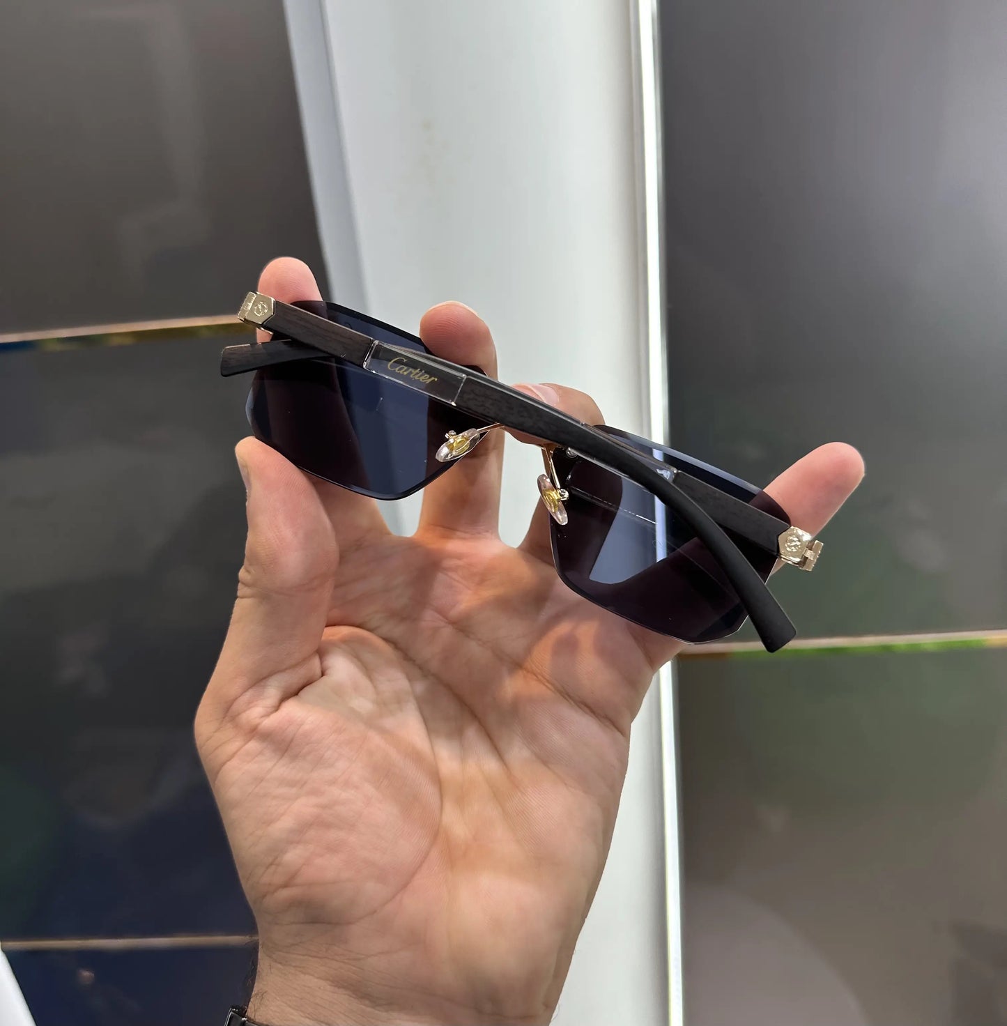 Cartie r Gold Black Premium Shades 028