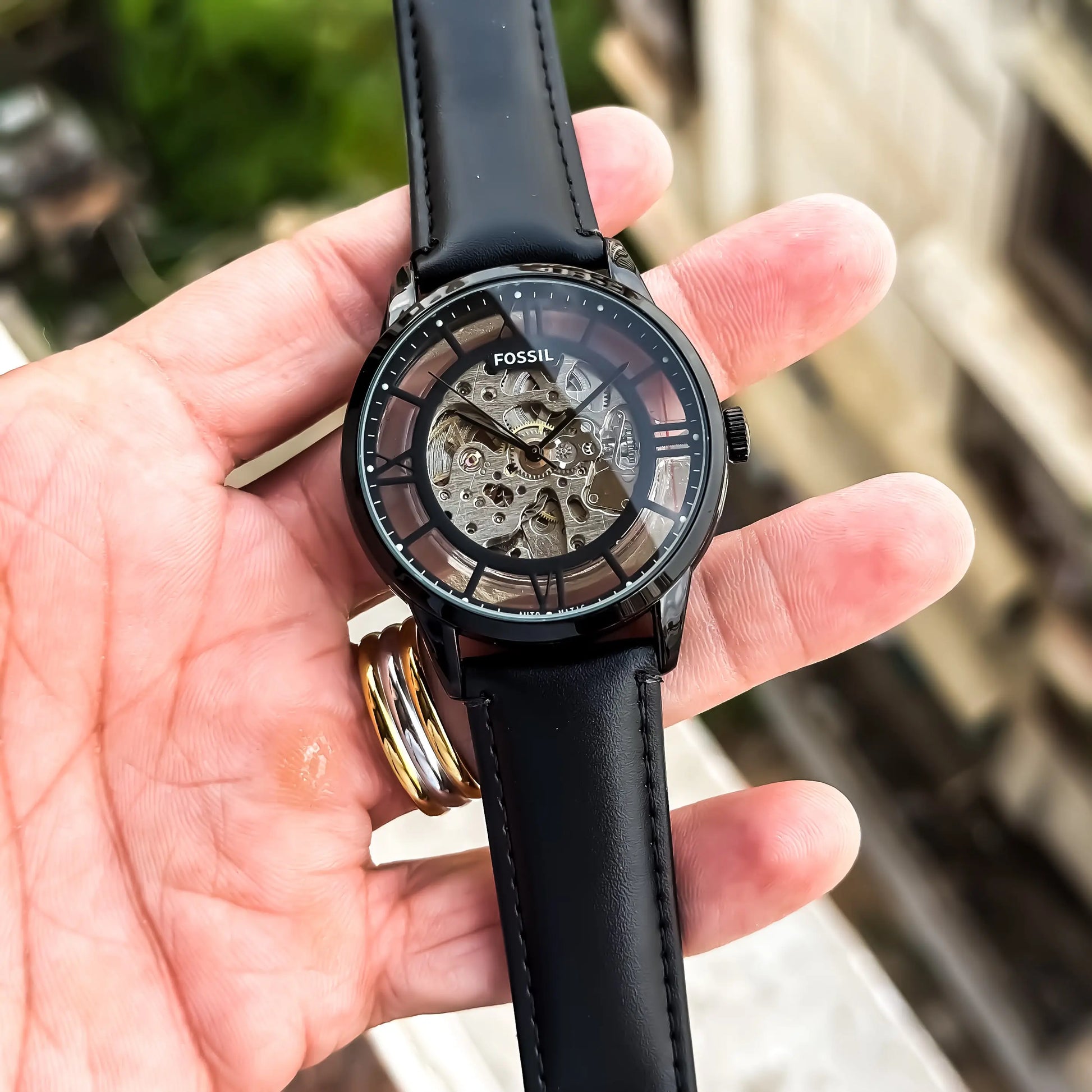 FOSSIL_AUTO_LEATHER_BLACK