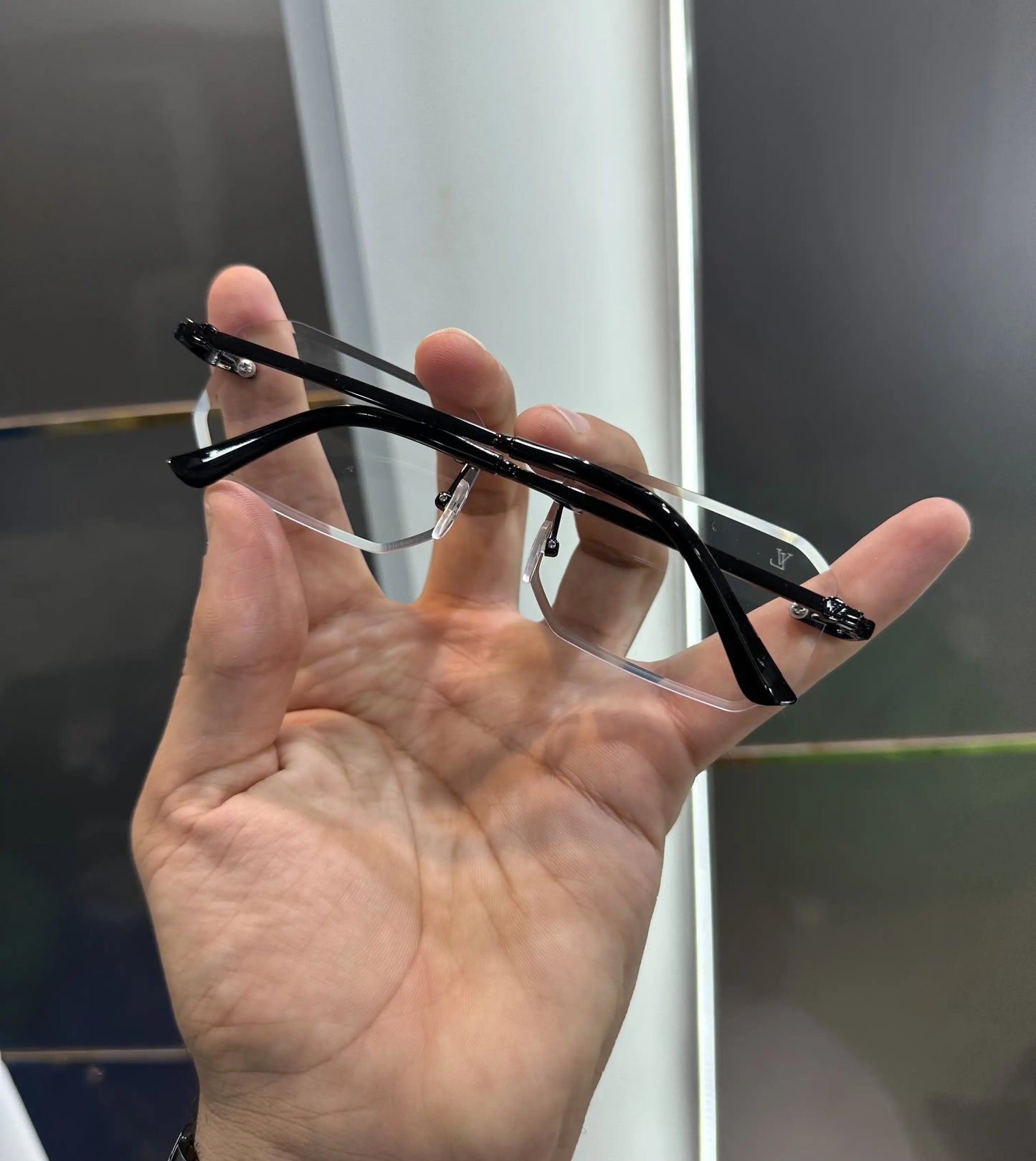 Louis Vuitto n Black Premium Glasses 1103