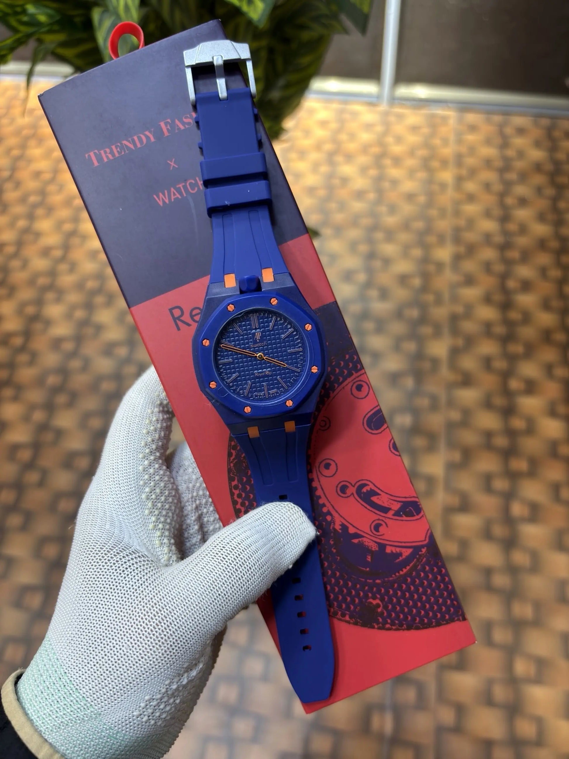 AP X SWATCH ROYAL POP WITH BOX AND SILICON STRAP 