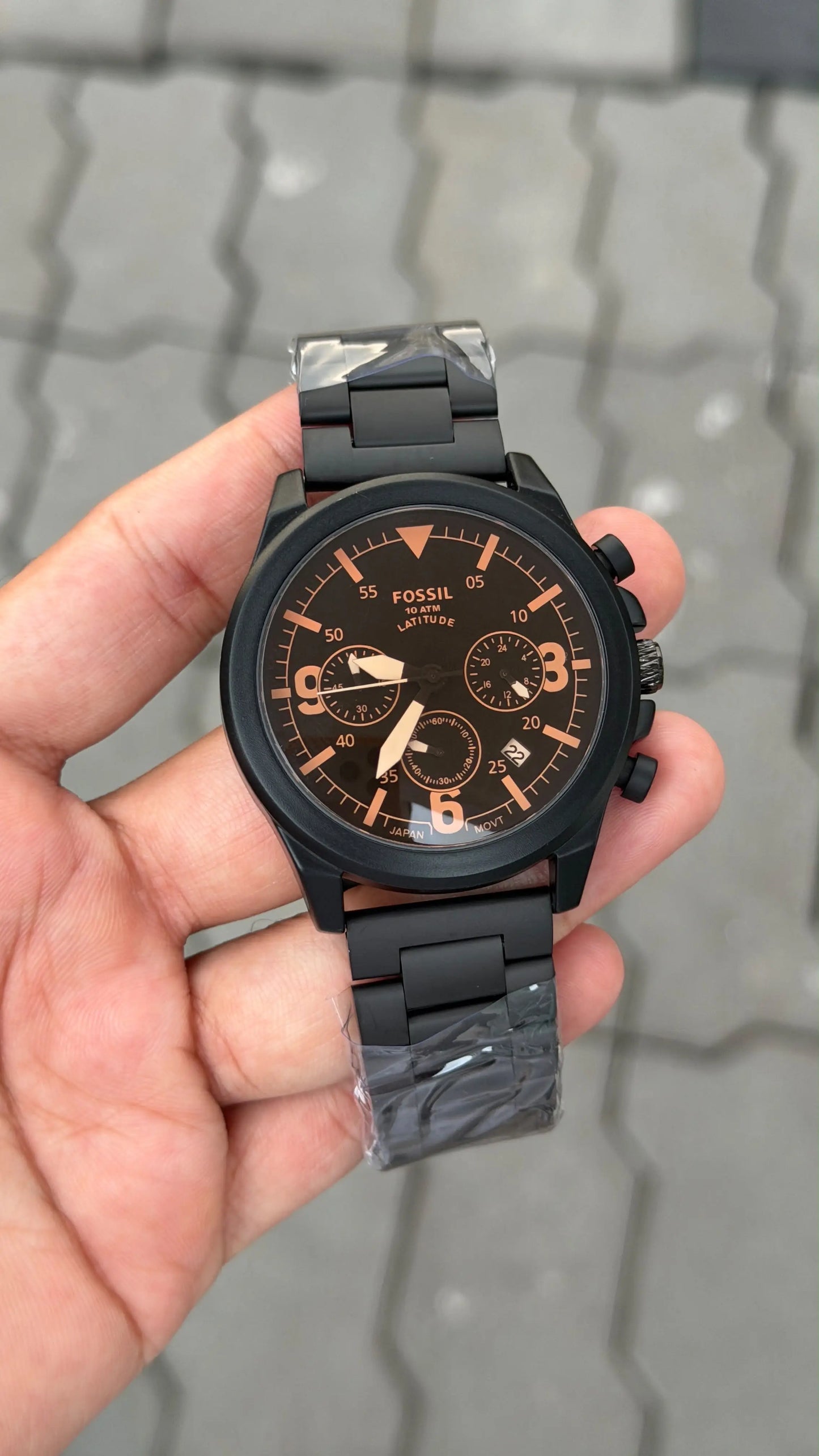 FOSSIL 10 ATM LATITUDE