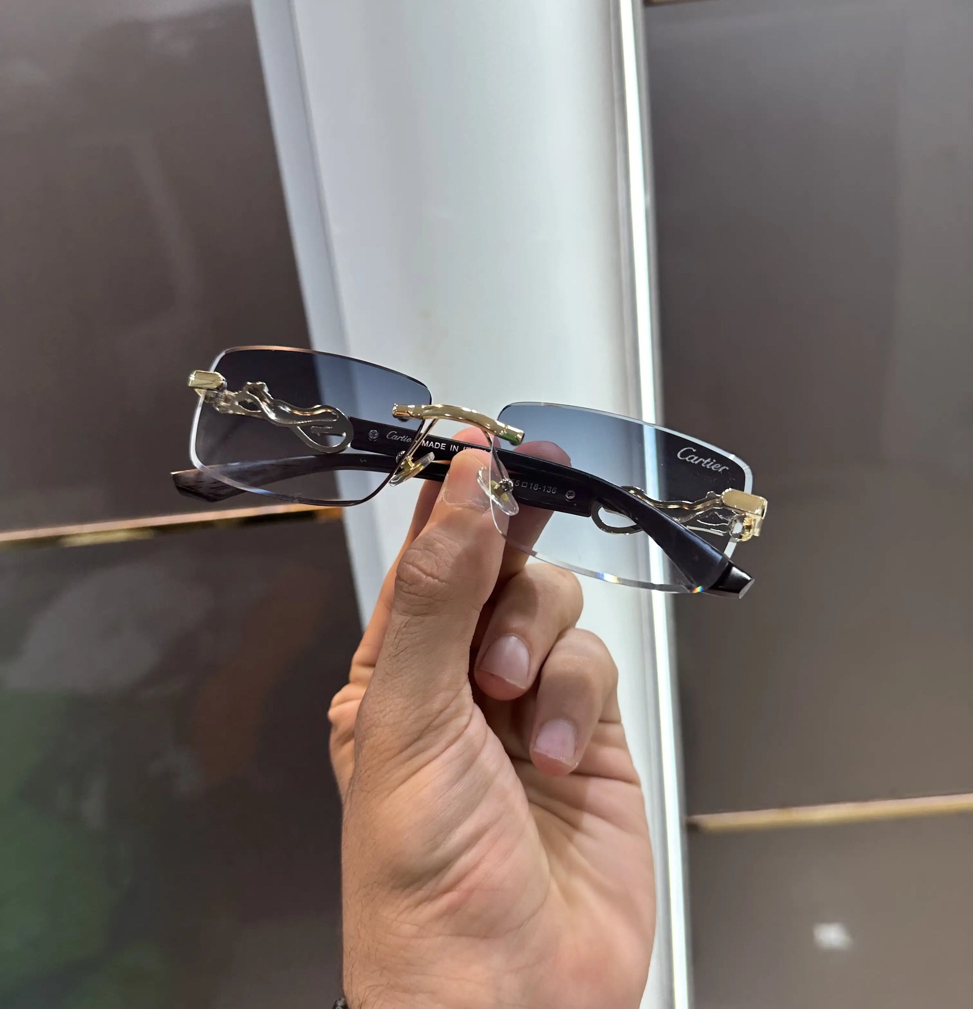 Cartie r Gold Blue Premium Shades 001