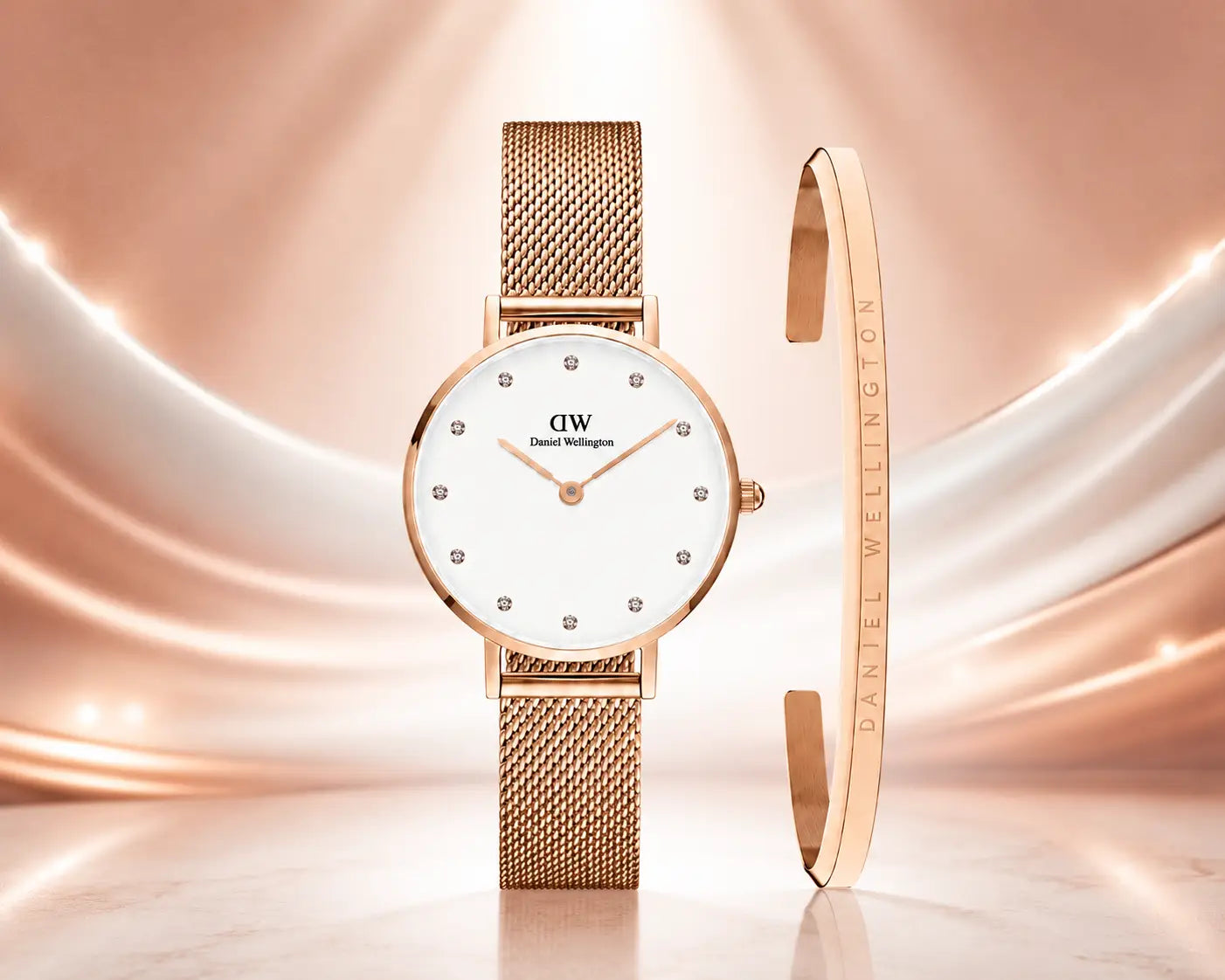 Daniel Wellington Petite Melrose Eggshell White with Classic Rose Gold Bracelet