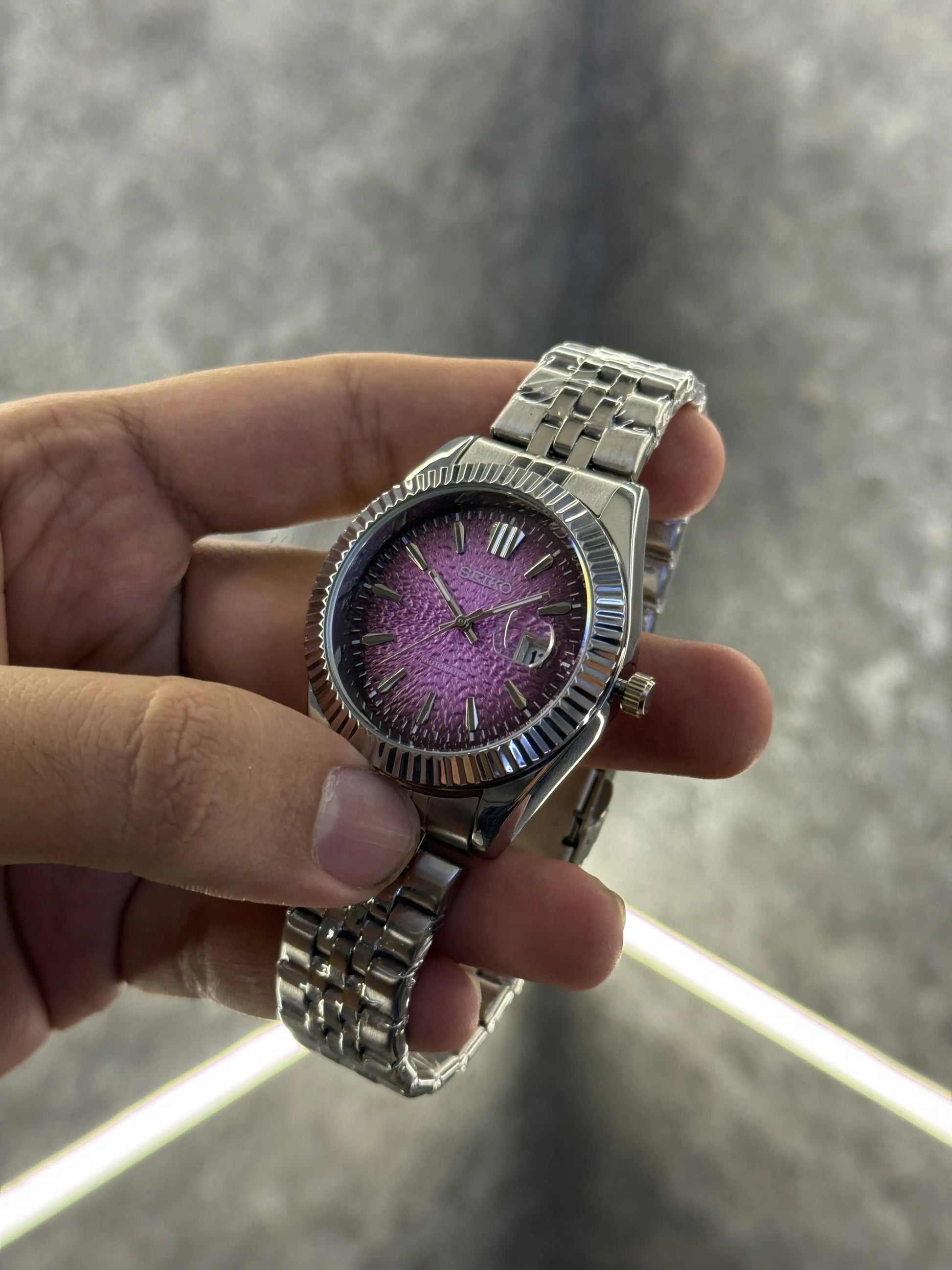 Seiko Purple Majesty Textured Premium OG Lock (movement like auto) 