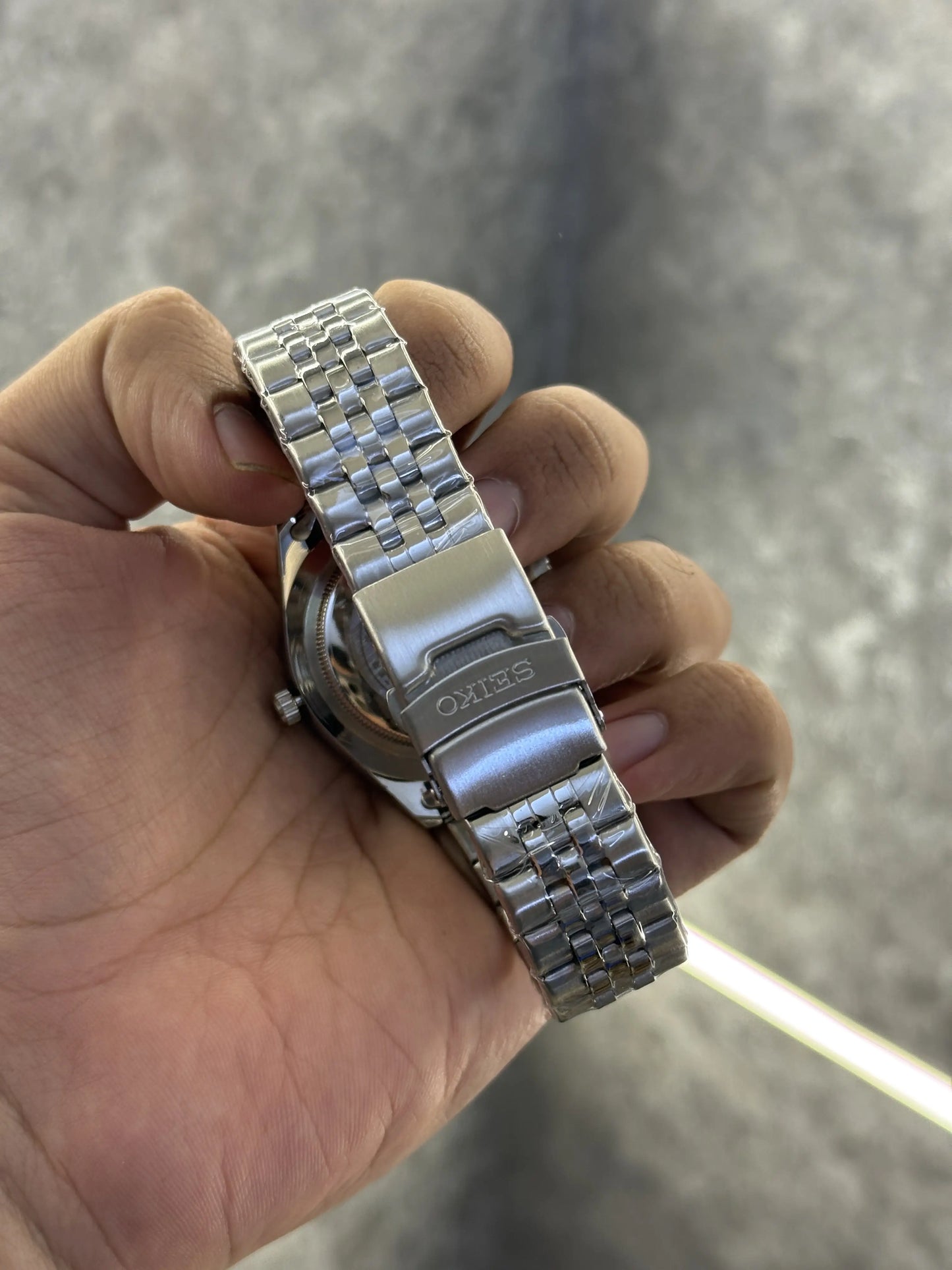 Seiko Purple Majesty Textured Premium OG Lock (movement like auto) 