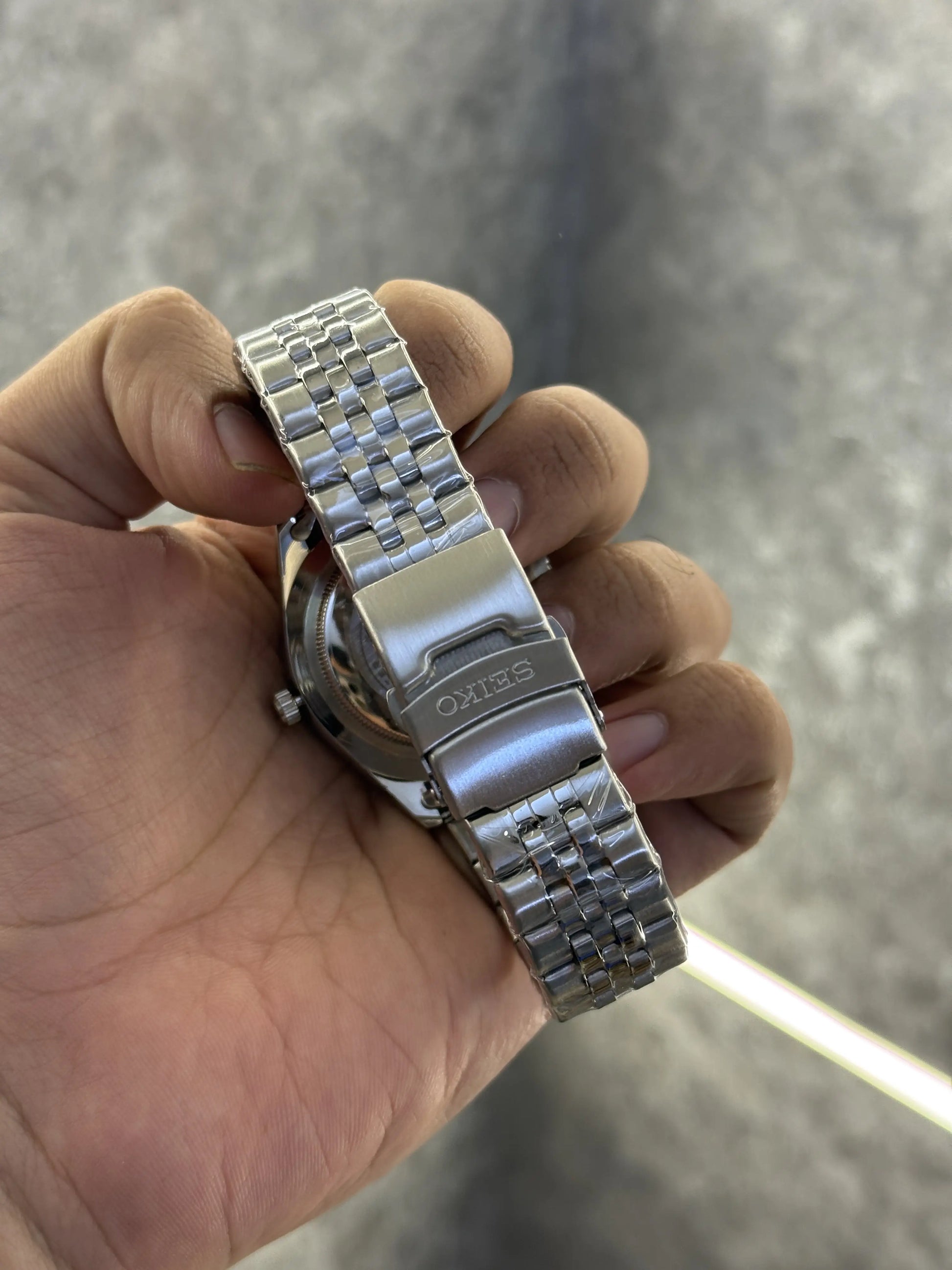 Seiko Purple Majesty Textured Premium OG Lock (movement like auto) 