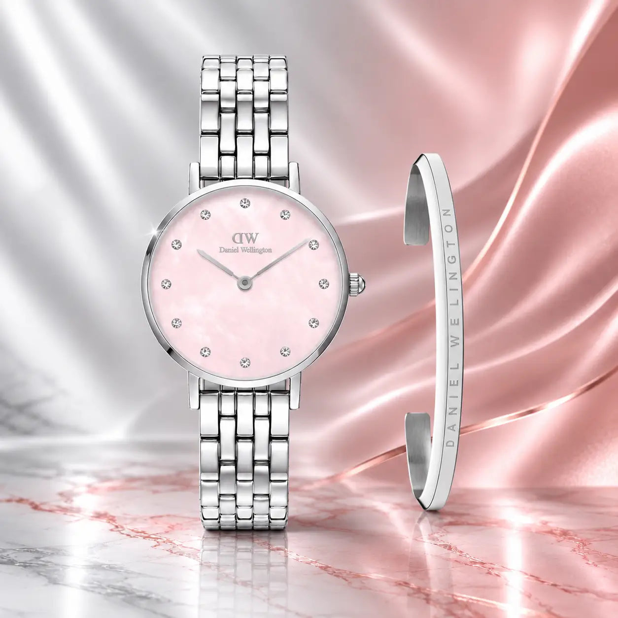 Daniel Wellington Petite Lumine Silver Rose Pink with Classic Silver Bracelet