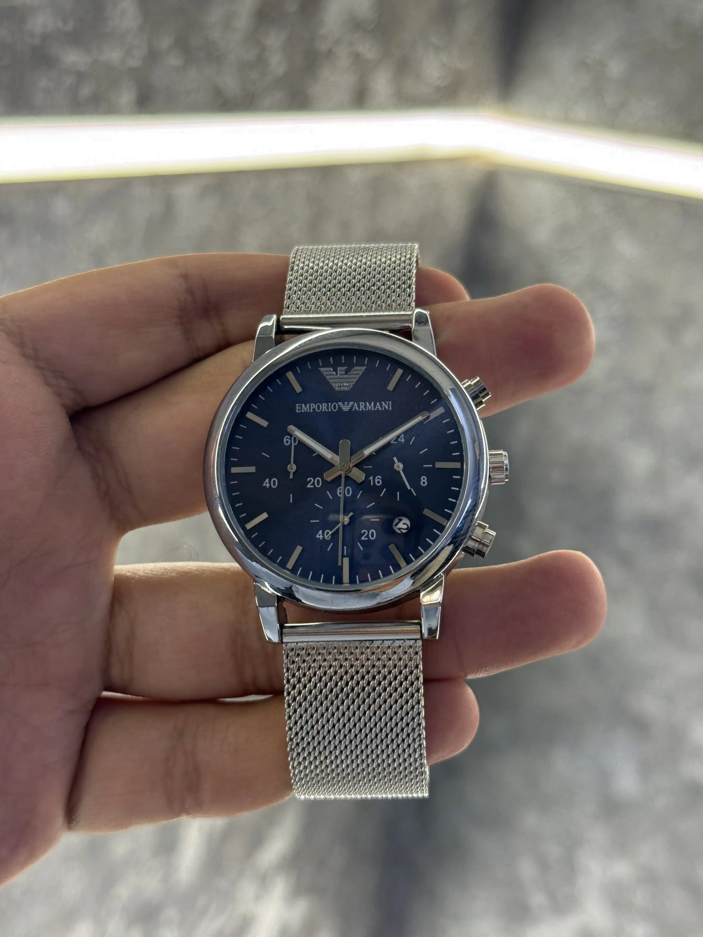 EMPORIO ARMANI Radiates modern (All chrono working)