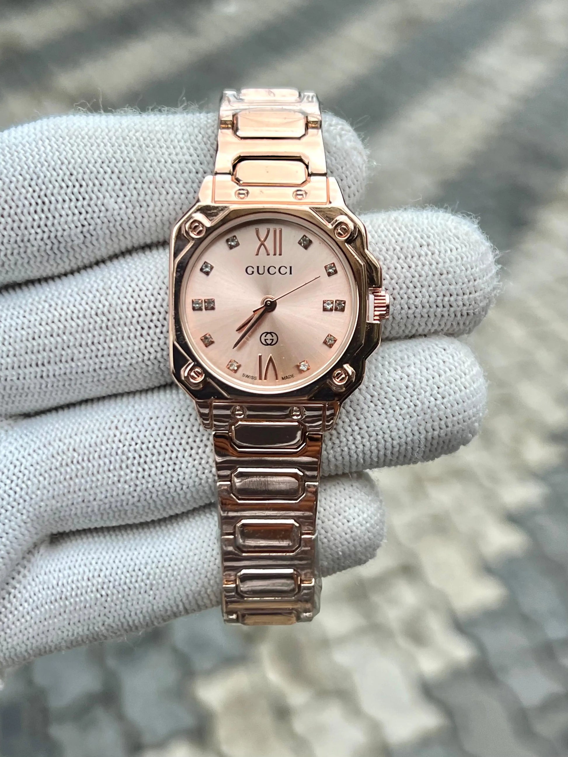 Gucc i Ladies Diamond watch