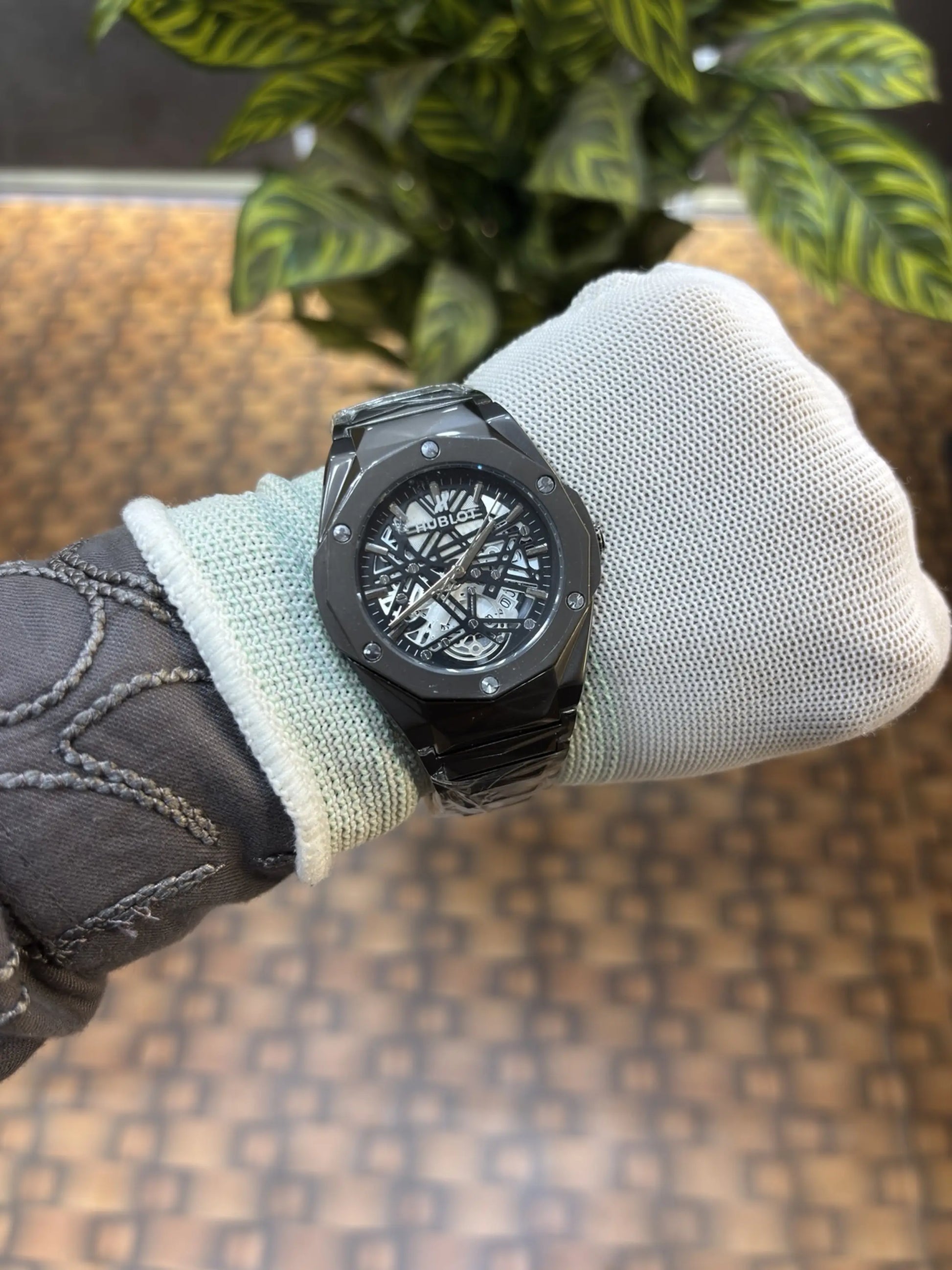 Hublot Big Bang Aero Bang full black Skeleton Dial Watch Quartz