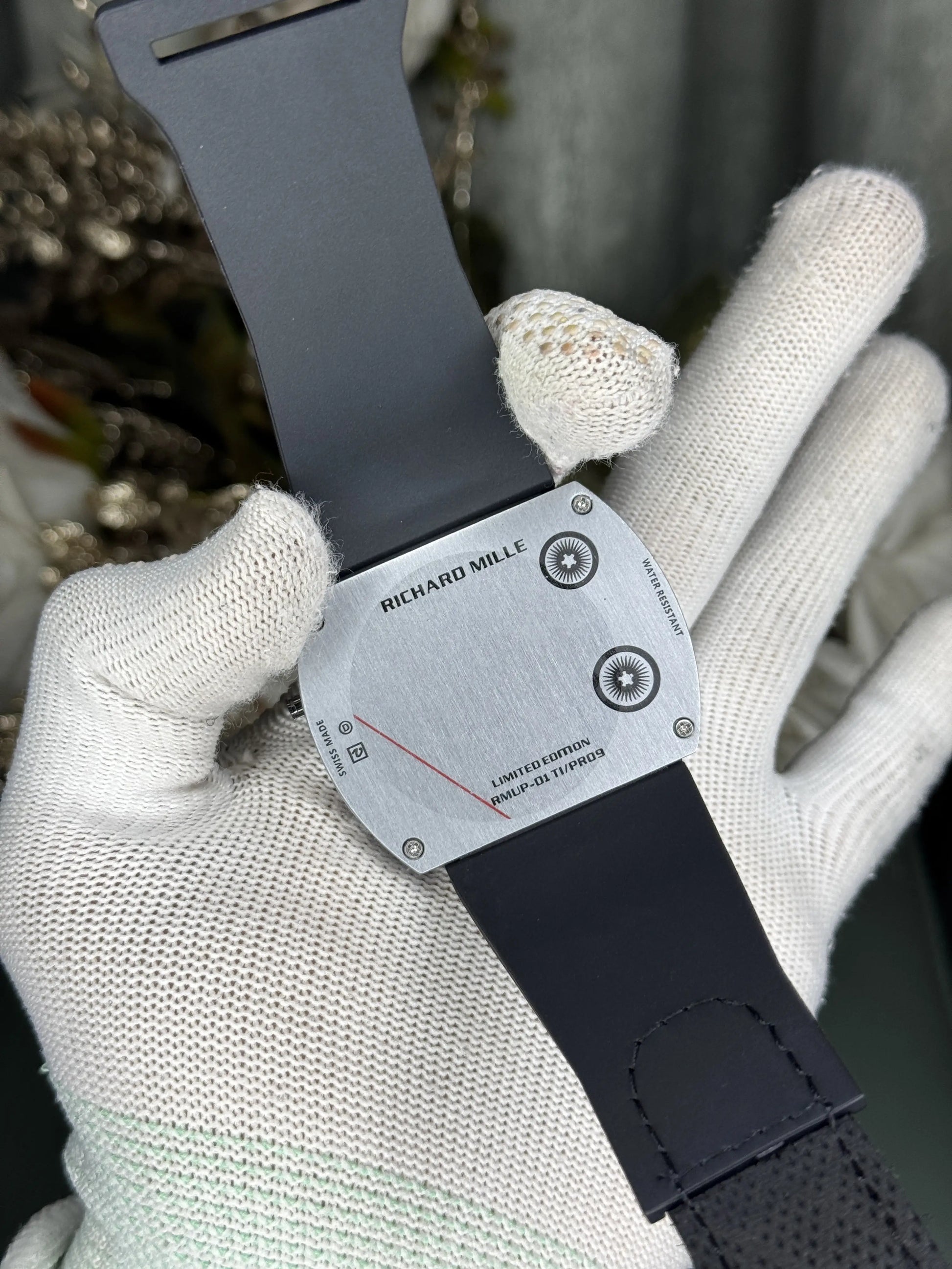 Richard Mill e Ferrar i All Black Premium Watch